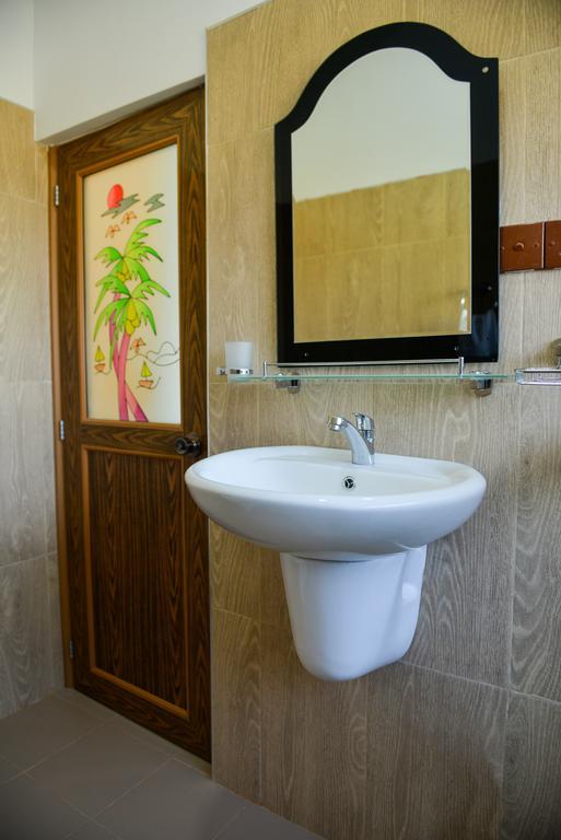 Hotel Ancient Village Полоннарува Экстерьер фото